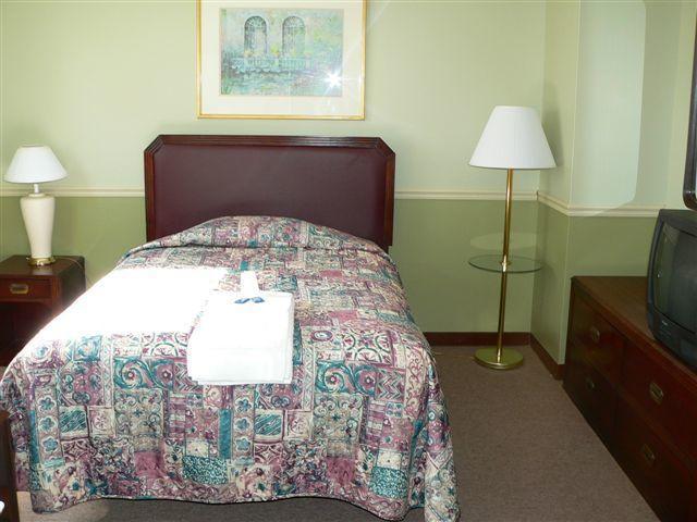 Brookside House Hotel Quincy Luaran gambar